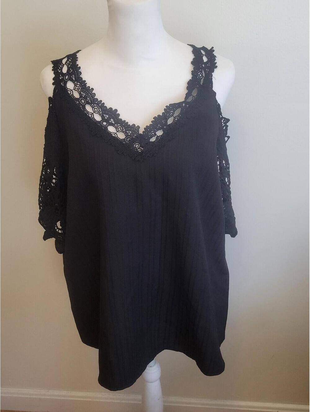 Women's Black Cold Shoulder Top With Lace Trimmed Sleeves And Neckline. Size XXL